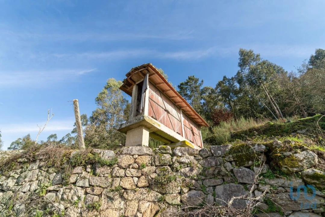 Moradia para Venda em Santa Cruz da Trapa e São Cristóvão de Lafões Foto 9