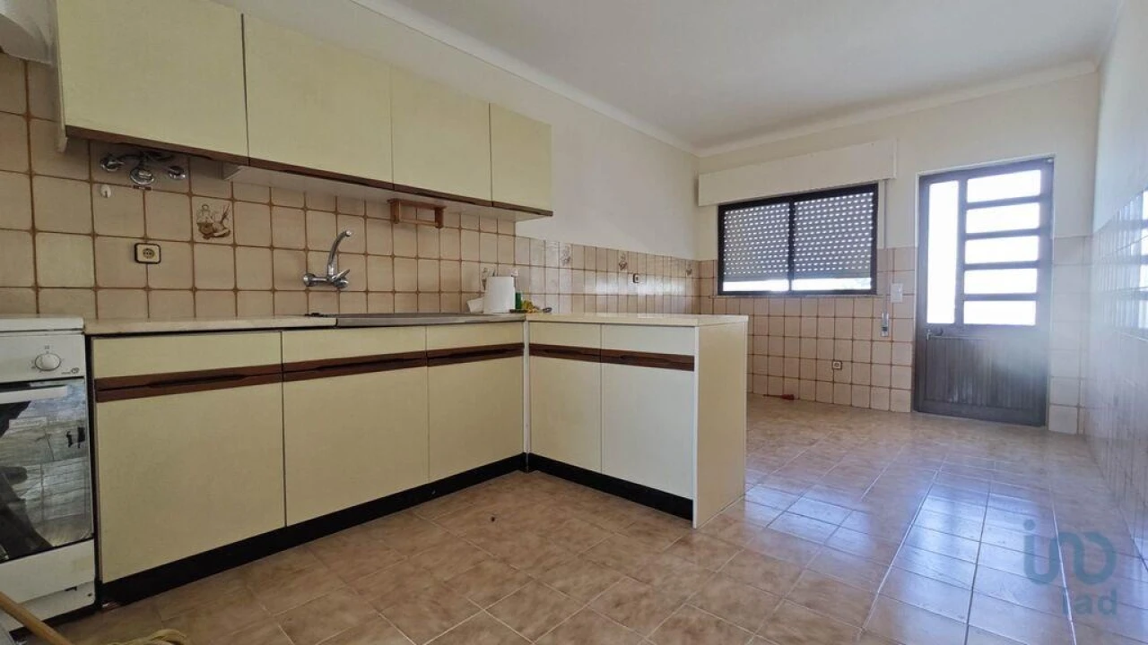 Moradia T6 para Venda em Estômbar e Parchal Foto 7