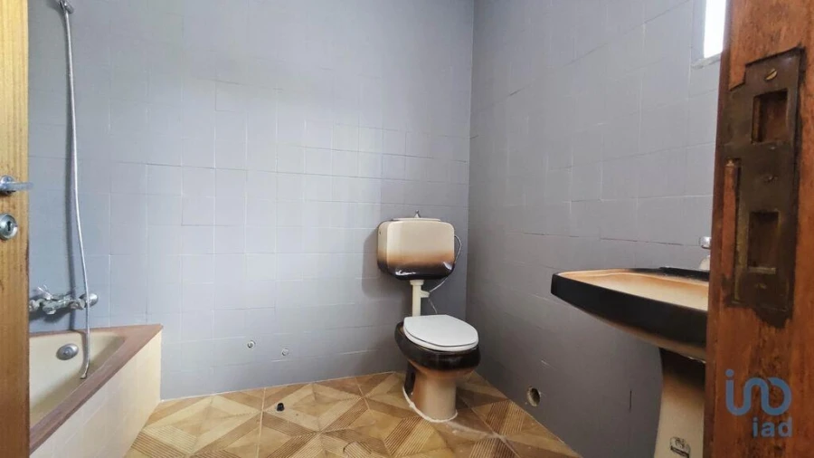 Moradia T6 para Venda em Estômbar e Parchal Foto 12