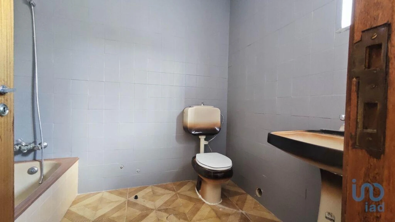 Moradia T6 para Venda em Estômbar e Parchal Foto 12