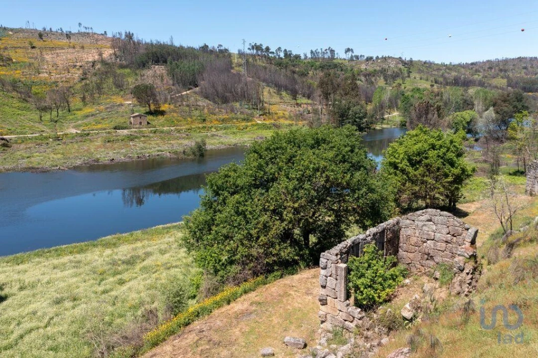 Terreno para Venda em Povoa de Midões Foto 4