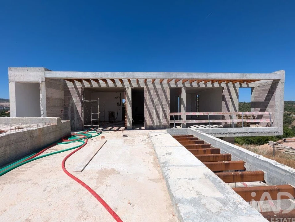 Moradia T3 para Venda em Loule (São Sebastião) Foto 20