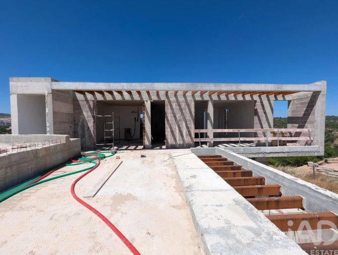 Moradia T3 para Venda em Loule (São Sebastião) Foto 20