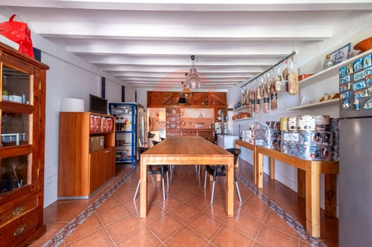 Moradia T5 para Venda em São Bartolomeu de Regatos Foto 83