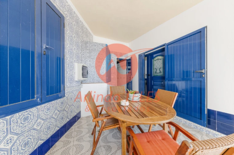 Moradia T5 para Venda em São Bartolomeu de Regatos Foto 48