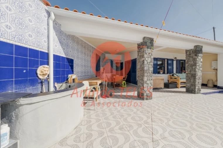 Moradia T5 para Venda em São Bartolomeu de Regatos Foto 38