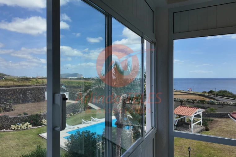 Moradia T5 para Venda em São Bartolomeu de Regatos Foto 97