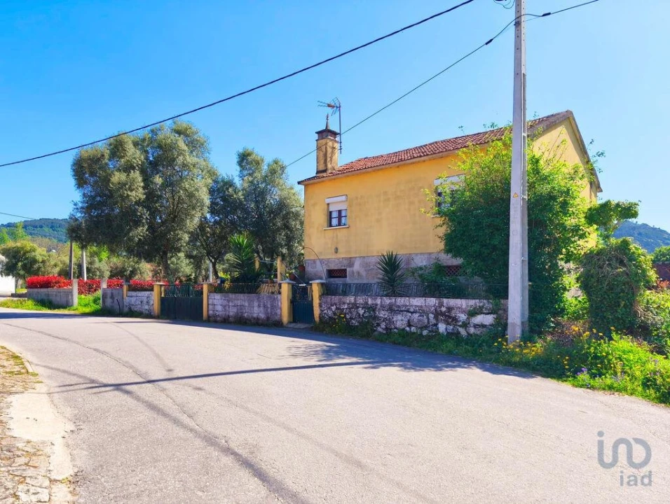 Moradia T2 para Venda em Reboreda e Nogueira Foto 3