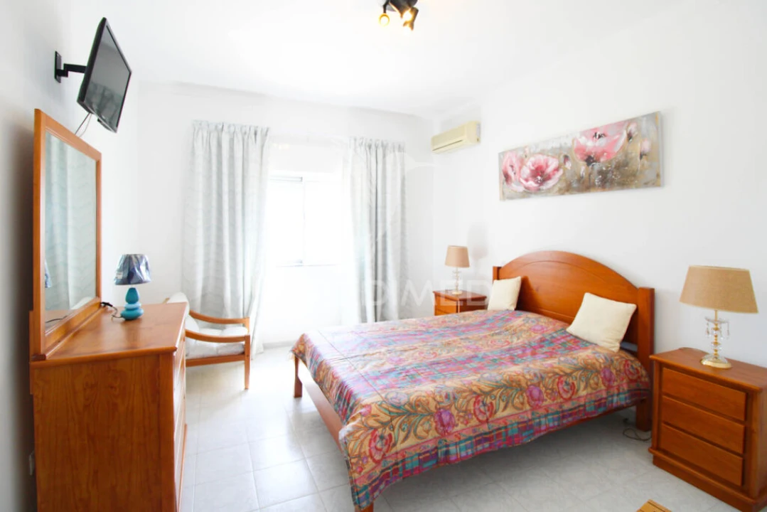 Apartamento T4 para Venda em Conceição e Estoi Foto 18