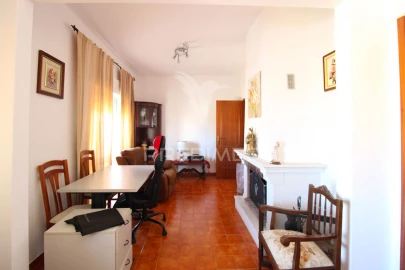 Apartamento T4 para Venda em Conceição e Estoi