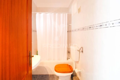 Apartamento T4 para Venda em Conceição e Estoi
