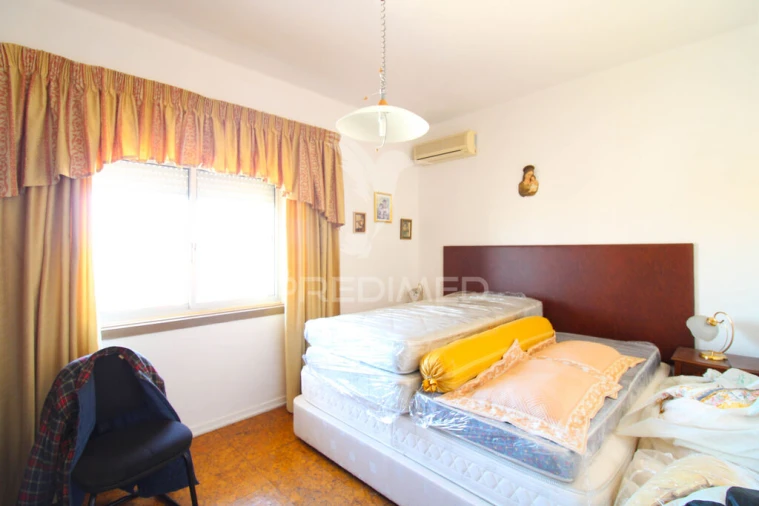 Apartamento T4 para Venda em Conceição e Estoi Foto 8