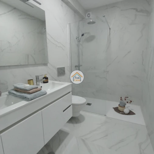 Apartamento T3 para Venda em Benfica Foto 6