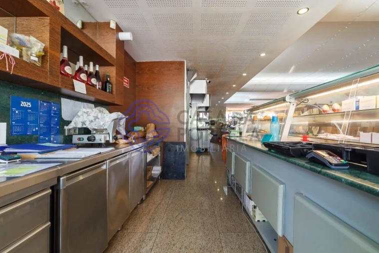 Negócio para Venda em Vila de Cucujães Foto 25