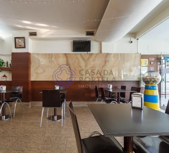 Negócio para Venda em Vila de Cucujães Foto 13