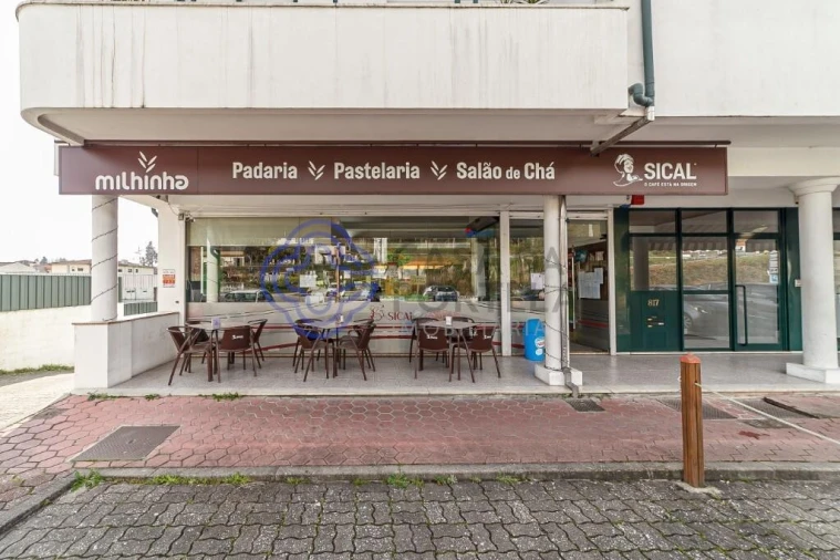 Negócio para Venda em Vila de Cucujães Foto 4