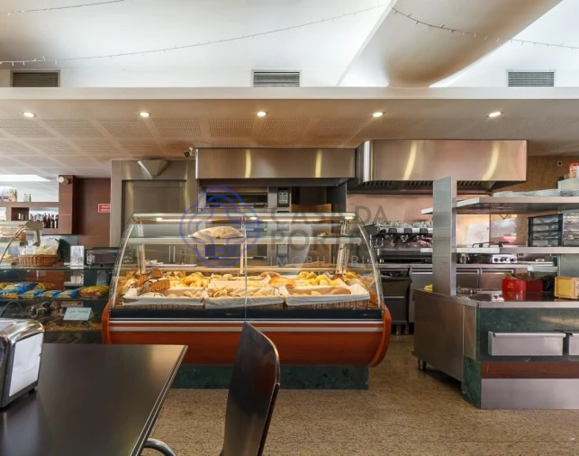 Negócio para Venda em Vila de Cucujães Foto 15