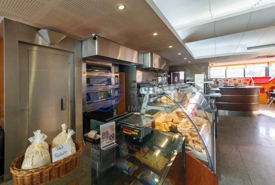 Negócio para Venda em Vila de Cucujães Foto 20