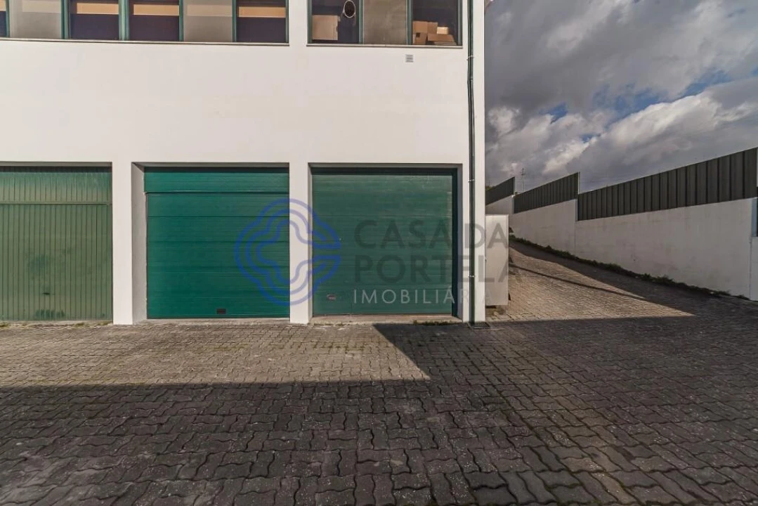 Negócio para Venda em Vila de Cucujães Foto 36