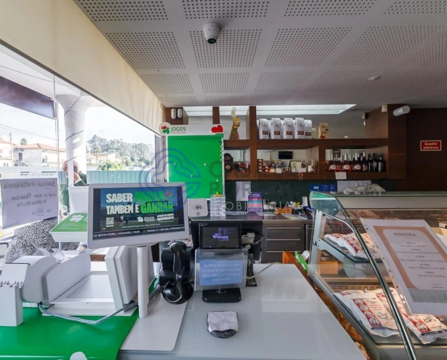 Negócio para Venda em Vila de Cucujães Foto 3