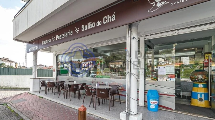 Negócio para Venda em Vila de Cucujães