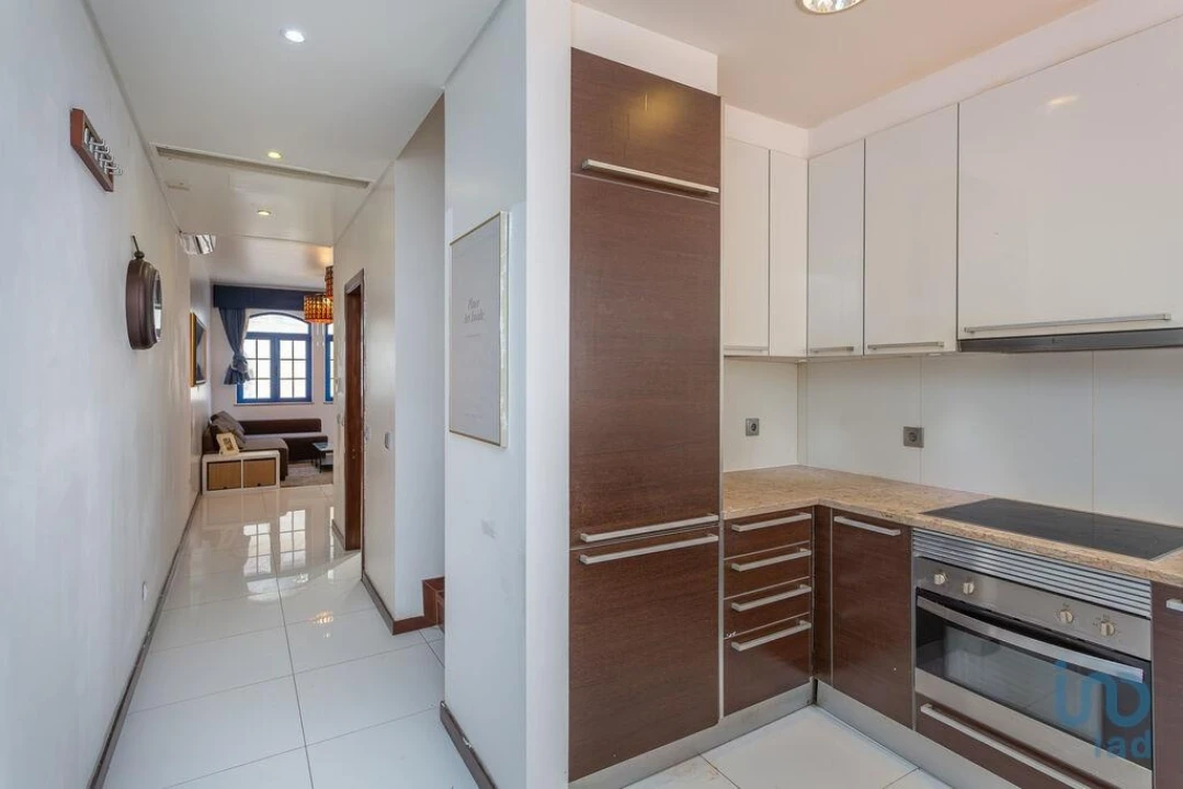 Apartamento T3 para Venda em Santo António Foto 6