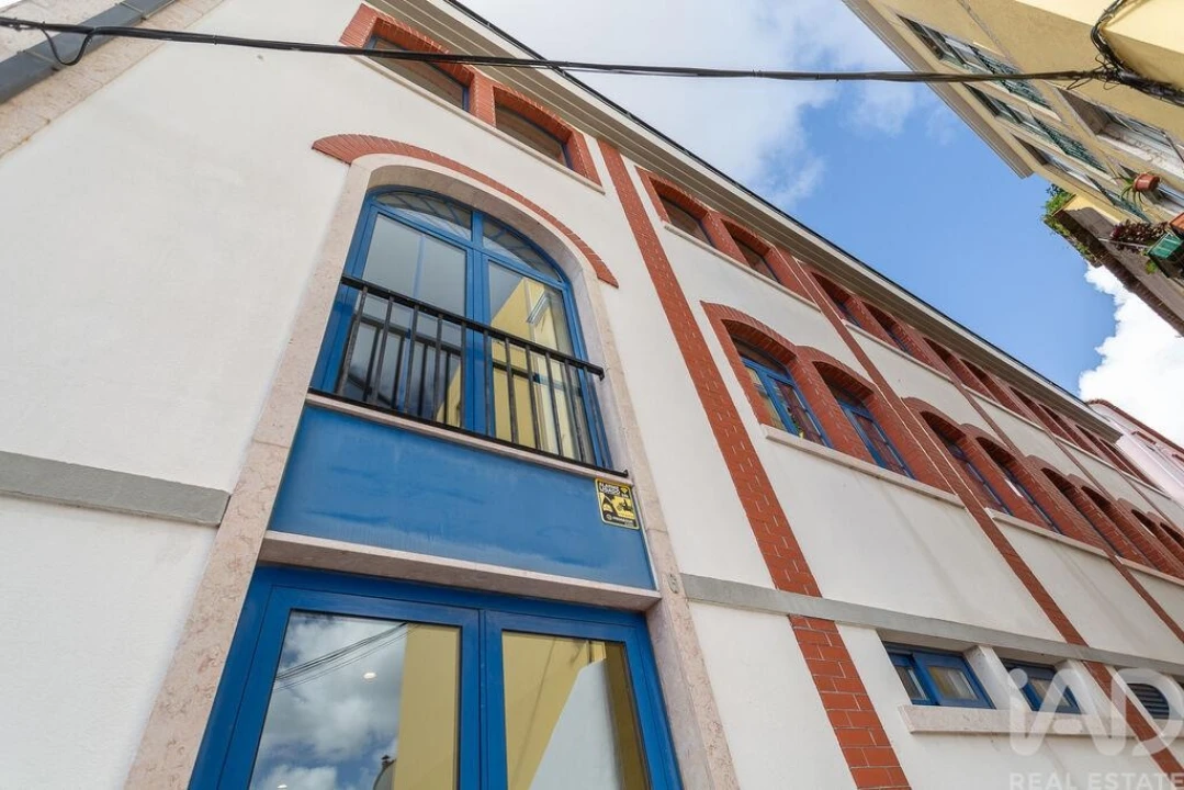 Apartamento T3 para Venda em Santo António Foto 29