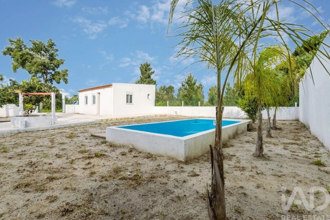 Moradia T2 para Venda em Quinta do Anjo Foto 1