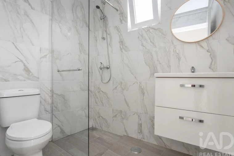 Moradia T2 para Venda em Quinta do Anjo Foto 17