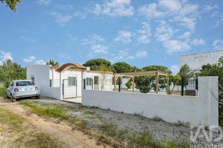 Moradia T2 para Venda em Quinta do Anjo Foto 2