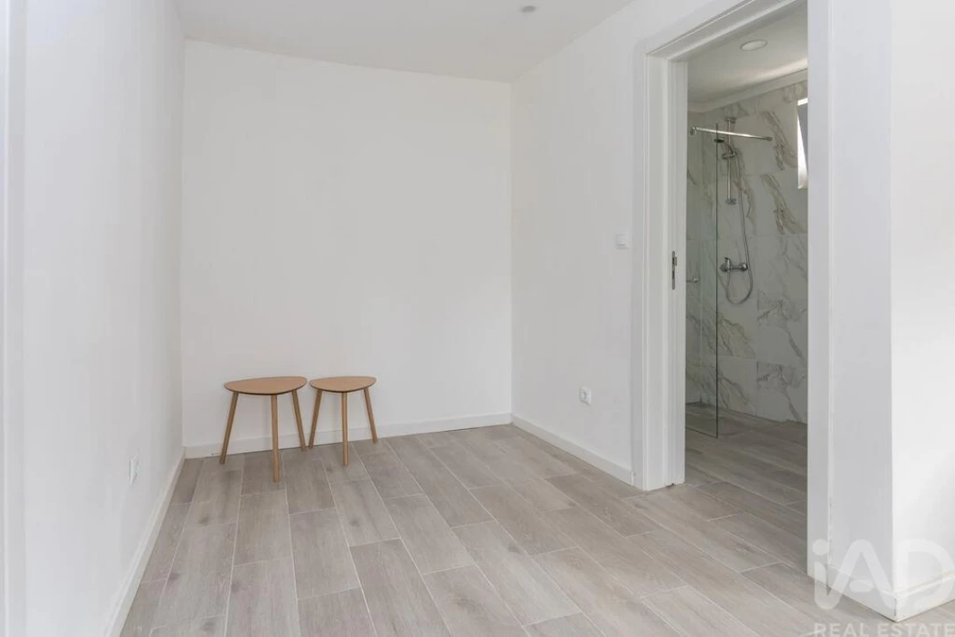 Moradia T2 para Venda em Quinta do Anjo Foto 16