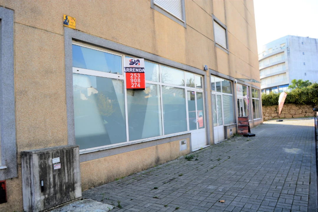 Loja para Arrendamento em Ferreiros, Prozelo e Besteiros Foto 10