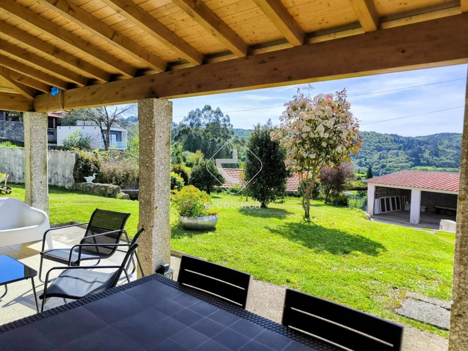 Moradia T3 para Venda em Bico e Cristelo Foto 8