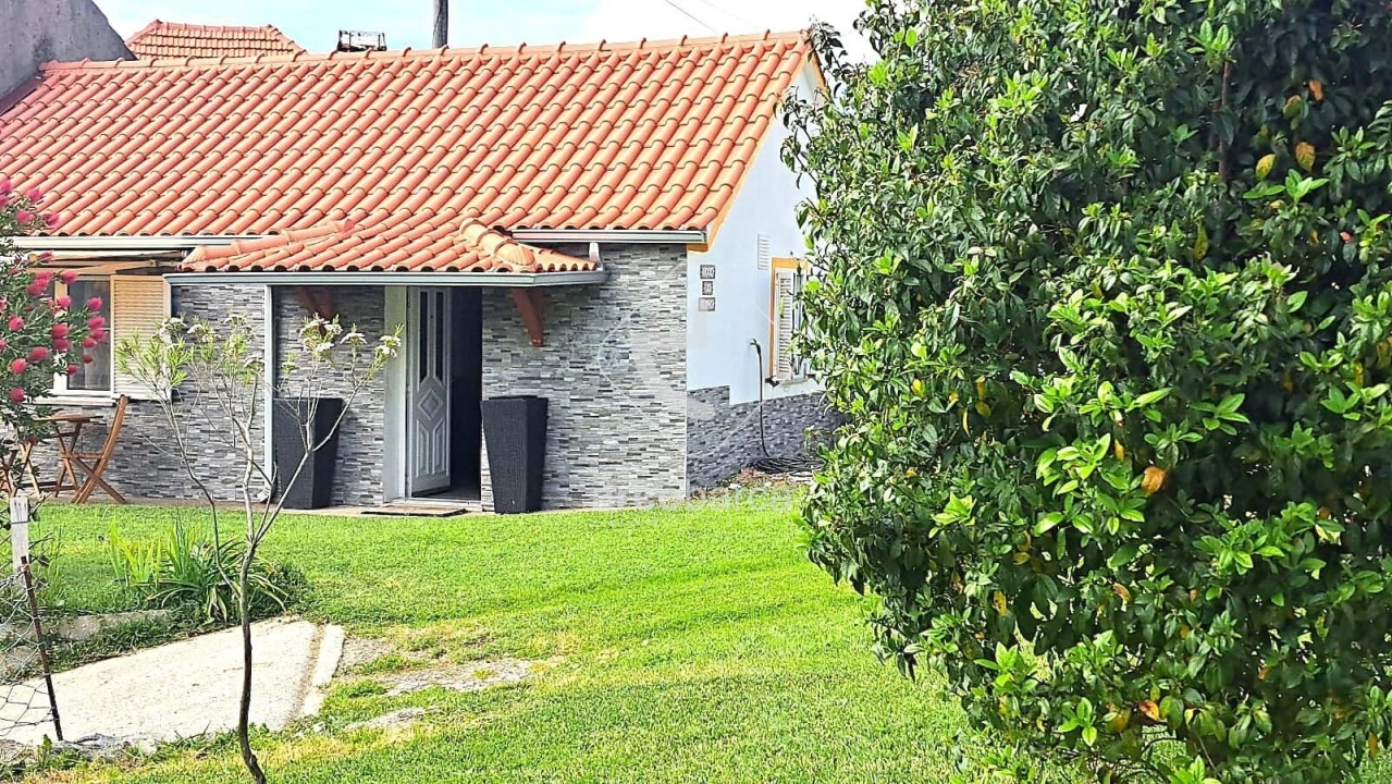 Moradia T3 para Venda em Bico e Cristelo Foto 7