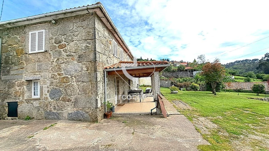 Moradia T3 para Venda em Bico e Cristelo Foto 2