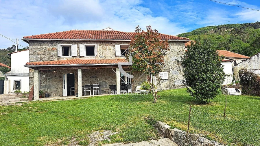 Moradia T3 para Venda em Bico e Cristelo Foto 3