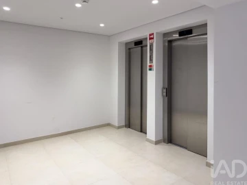 Apartamento T2 para Arrendamento em Arroios