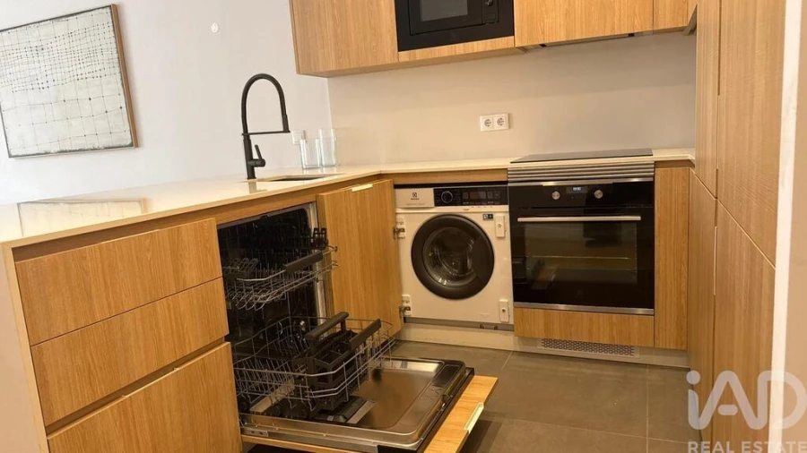 Apartamento T2 para Arrendamento em Arroios Foto 7