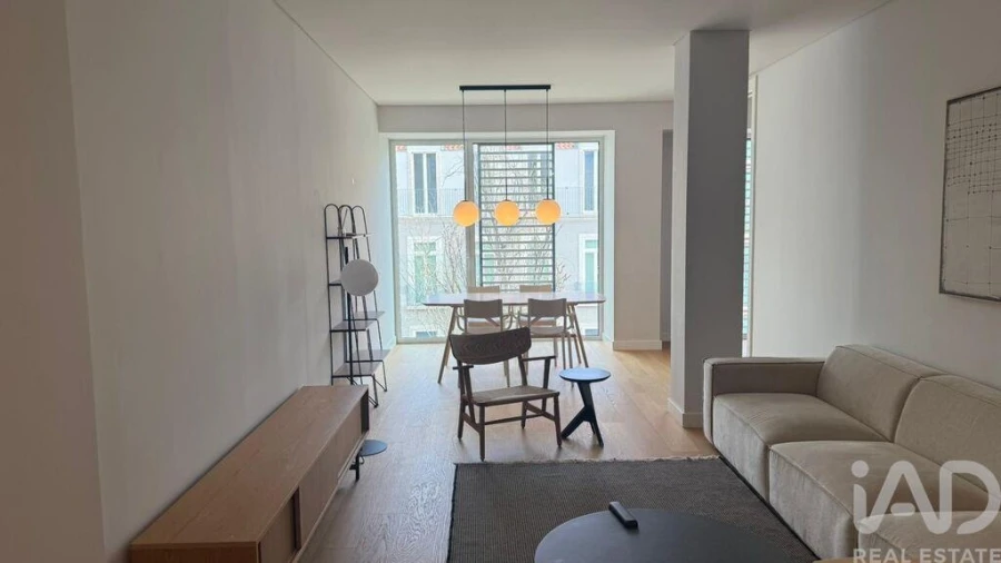 Apartamento T2 para Arrendamento em Arroios Foto 3