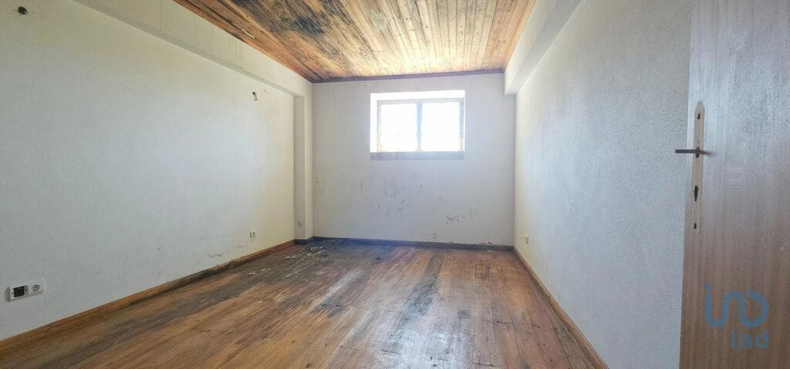 Moradia T6 para Venda em Espinhal Foto 6