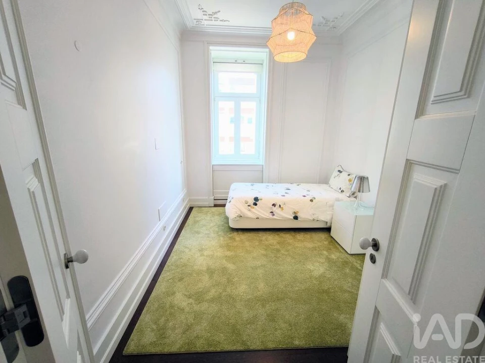 Apartamento T2 para Arrendamento em Santo António Foto 22