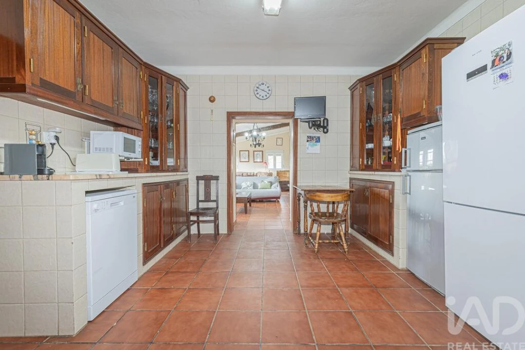 Moradia T6 para Venda em São Bras e São Lourenço Foto 16