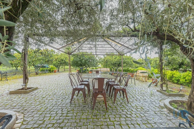 Moradia T6 para Venda em São Bras e São Lourenço Foto 7