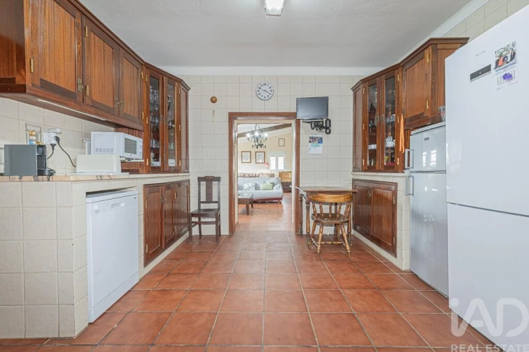 Moradia T6 para Venda em São Bras e São Lourenço Foto 16