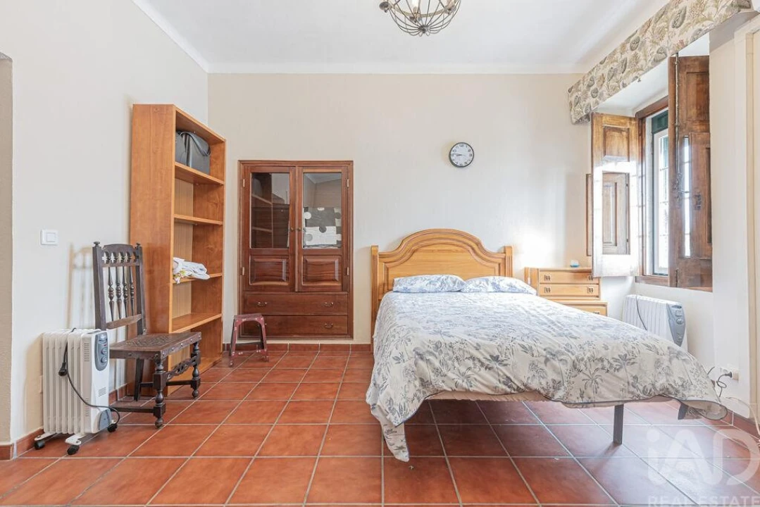 Moradia T6 para Venda em São Bras e São Lourenço Foto 20