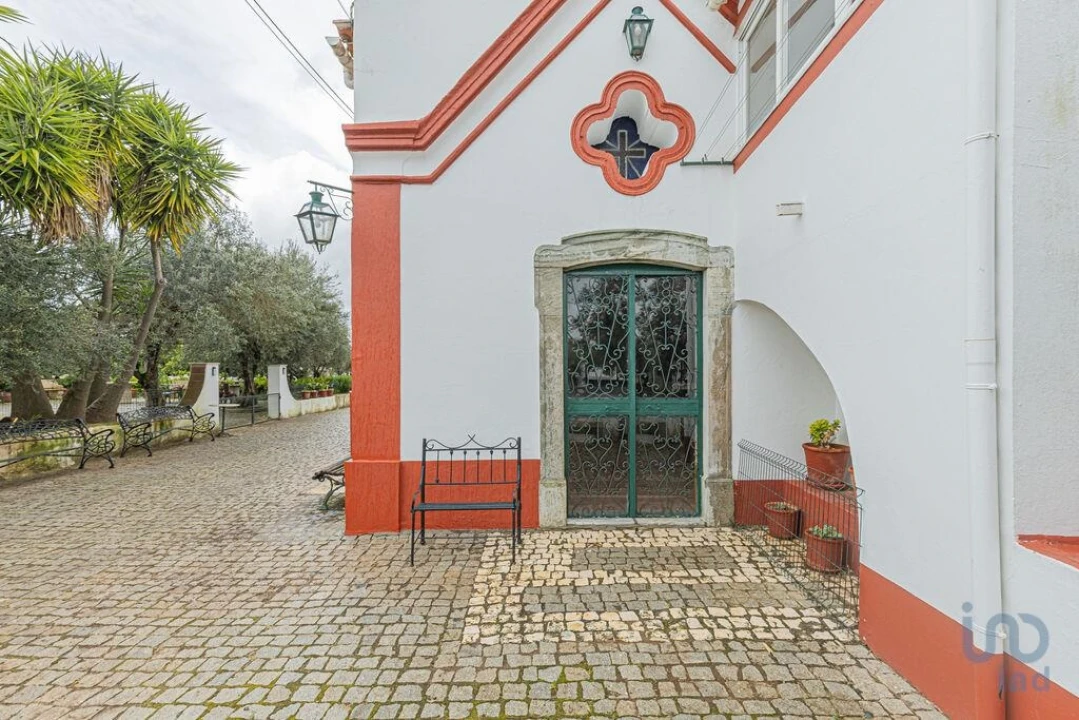 Moradia T6 para Venda em São Bras e São Lourenço Foto 2