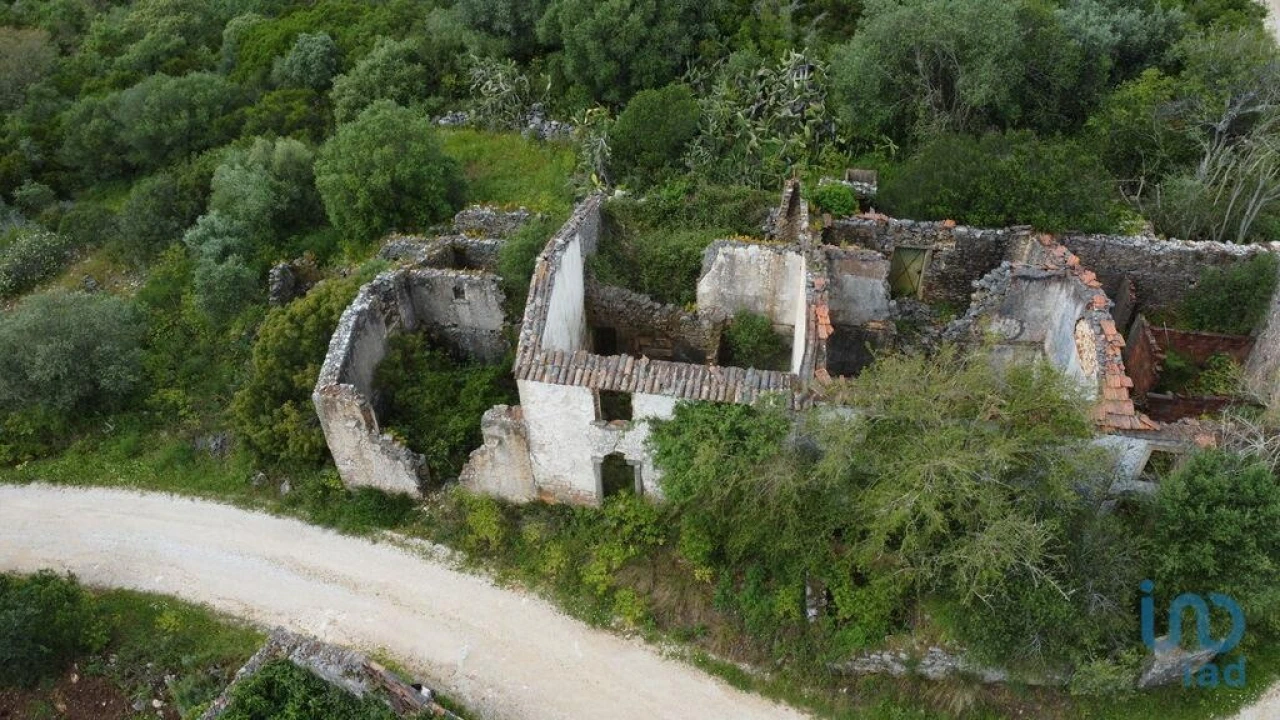 Moradia para Venda em Chãos Foto 5