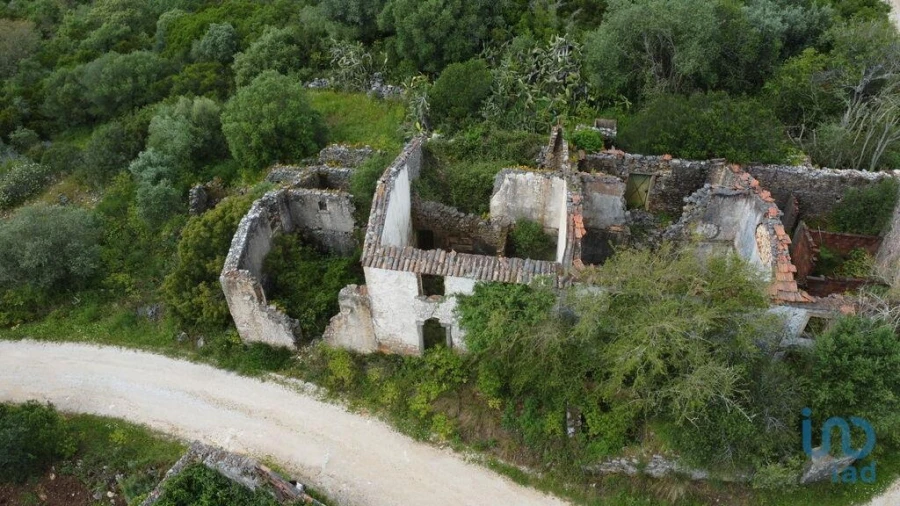 Moradia para Venda em Chãos Foto 5