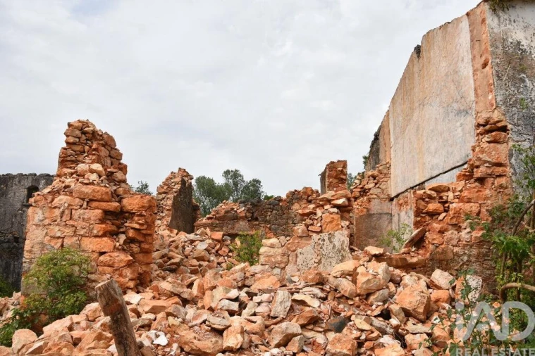 Moradia para Venda em Chãos Foto 23