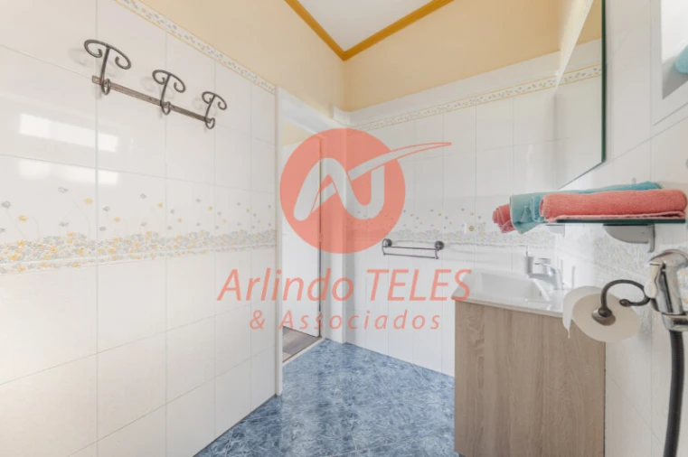 Moradia T2 para Venda em São Bartolomeu de Regatos Foto 36